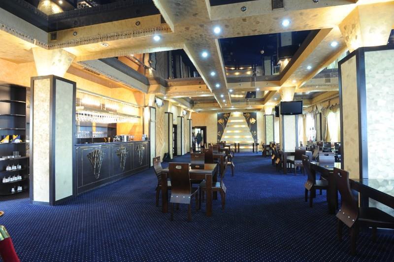 Faraon Floatel Hotel Kyiv Restaurant photo